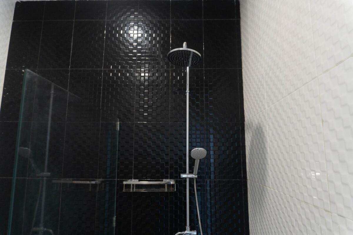 New! Queen - 2br In *